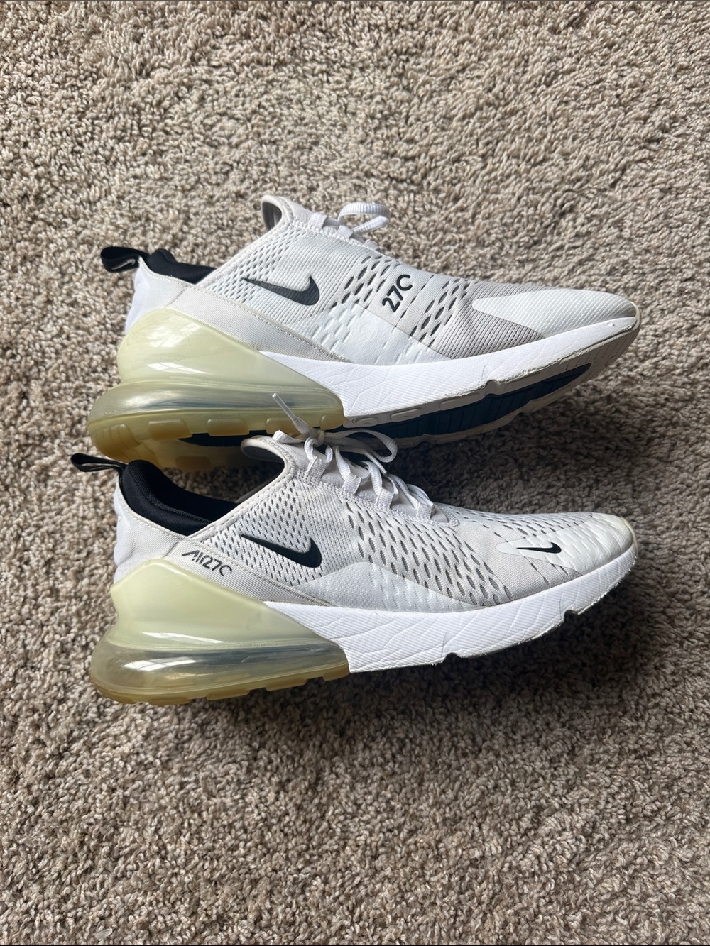 Nike Men’s Air Max 270 size 13 White with Black accent